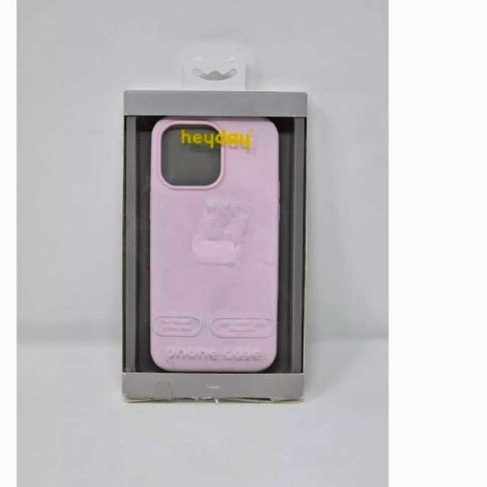 📱 Heyday Pink iPhone 15 Pro Case — New in Box 🌸